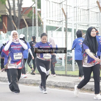 Runner Photo 3895917