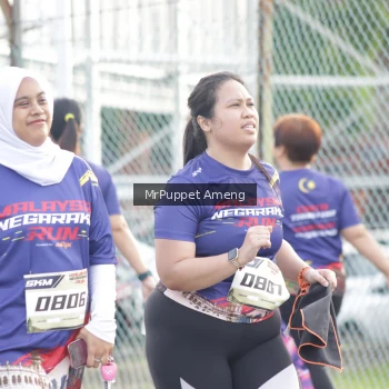 Runner Photo 3895924
