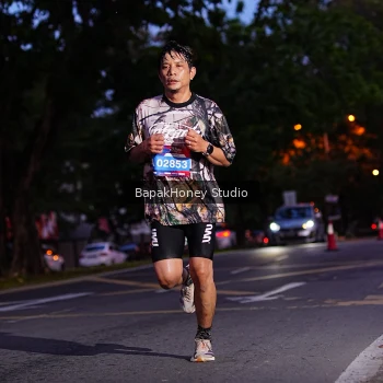 Runner Photo 3895932