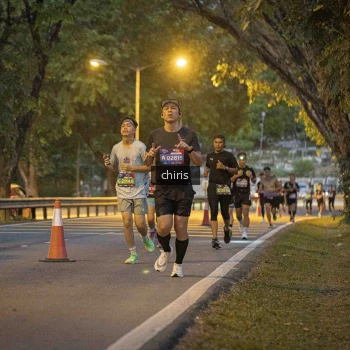Runner Photo 3895943