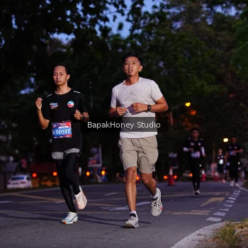 Runner Photo 3895964