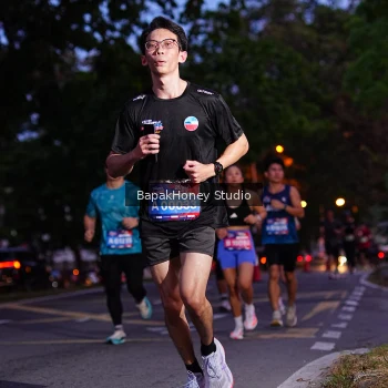 Runner Photo 3895976