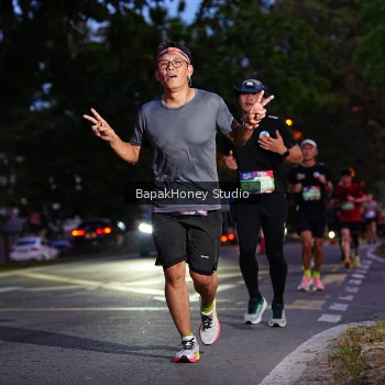 Runner Photo 3896012