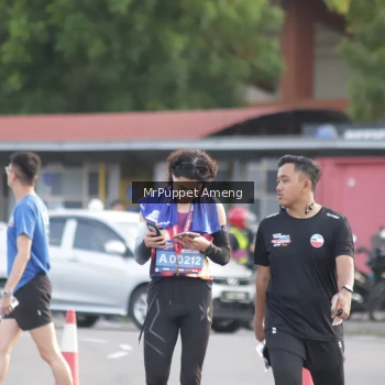 Runner Photo 3896023