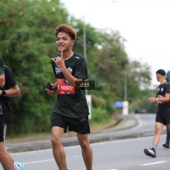 Runner Photo 3896026