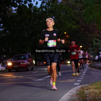 Runner Photo 3896027
