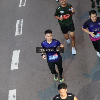 Runner Photo 3896032