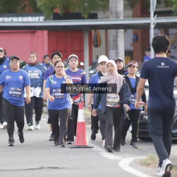 Runner Photo 3896037
