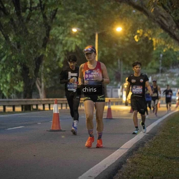 Runner Photo 3896042