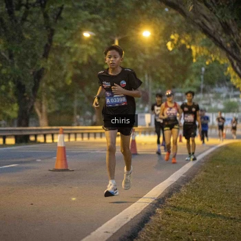Runner Photo 3896043