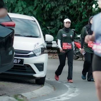 Runner Photo 3896058