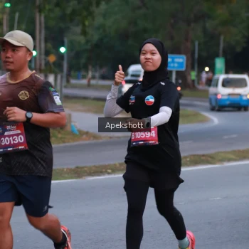 Runner Photo 3896078