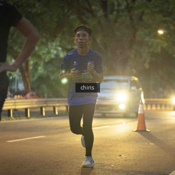 Runner Photo 3896088