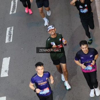 Runner Photo 3896098