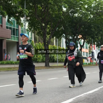 Runner Photo 3896114