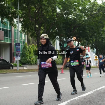 Runner Photo 3896137