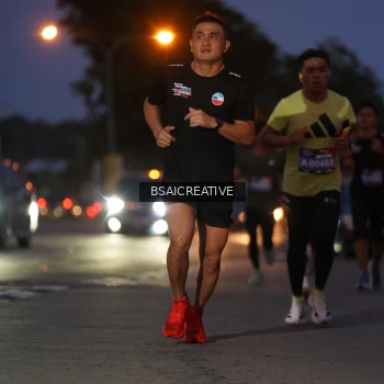 Runner Photo 3896142