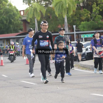 Runner Photo 3896144
