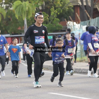 Runner Photo 3896149