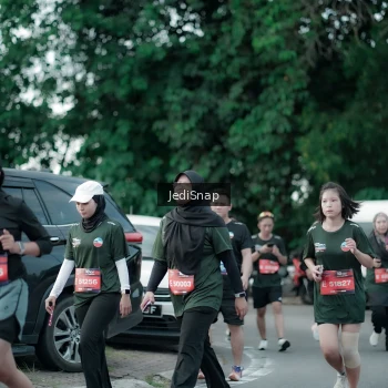 Runner Photo 3896158