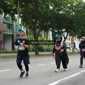Runner Photo 3896167