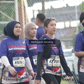 Runner Photo 3896175