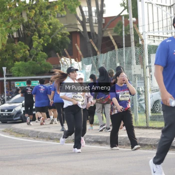Runner Photo 3896176