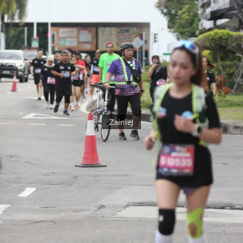 Runner Photo 3896182