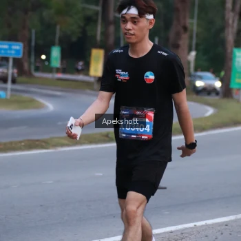 Runner Photo 3896185