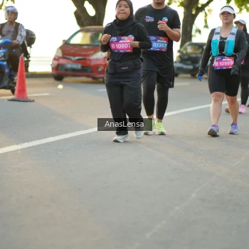 Runner Photo 3896189