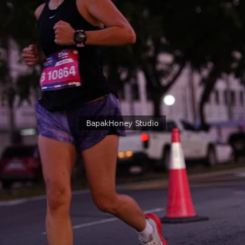 Runner Photo 3896190