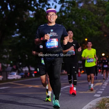 Runner Photo 3896197