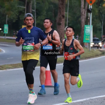 Runner Photo 3896200