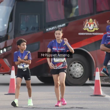Runner Photo 3896210