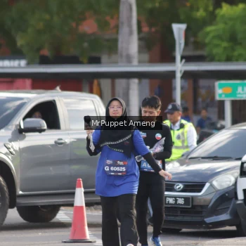 Runner Photo 3896243