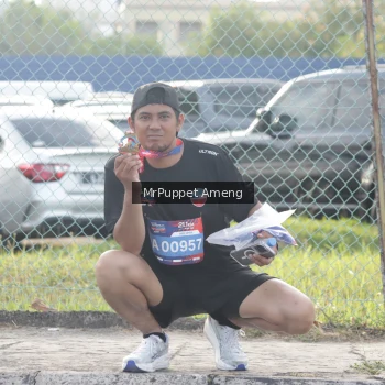 Runner Photo 3896262