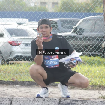 Runner Photo 3896263