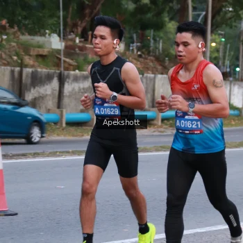 Runner Photo 3896289