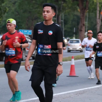 Runner Photo 3896313