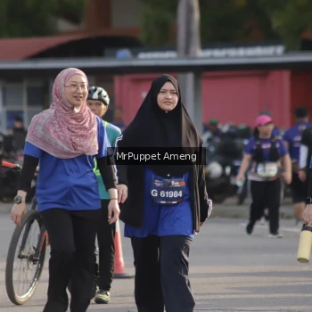 Runner Photo 3896345