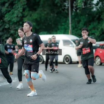 Runner Photo 3896351