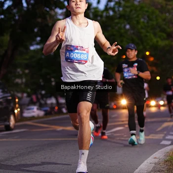 Runner Photo 3896361