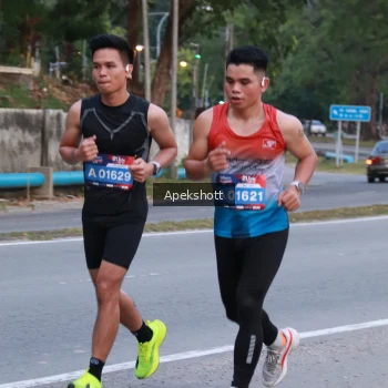 Runner Photo 3896368