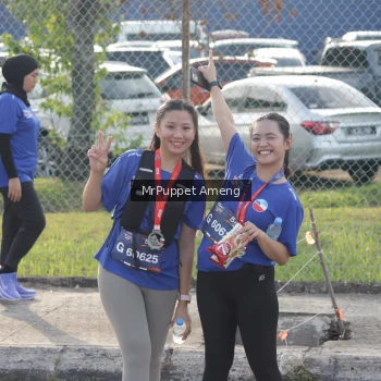 Runner Photo 3896400