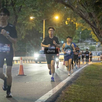Runner Photo 3896402