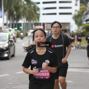 Runner Photo 3896423