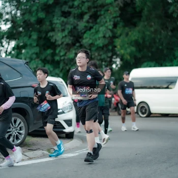 Runner Photo 3896449