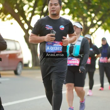 Runner Photo 3896453