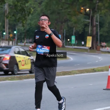 Runner Photo 3896460