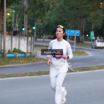 Runner Photo 3896479